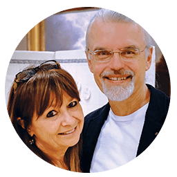 Rick Roberts and Maria Thomas, creators of Zentangle®